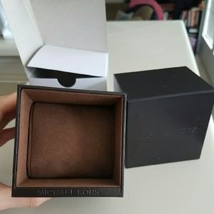 MICHAEL Michael Kors Accessories - Michael Kors Watch Box MICHAEL Michael Kors Accessories - Michael Kors Watch Box