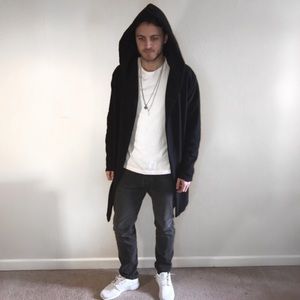 Zara Hooded Cardigan in Black