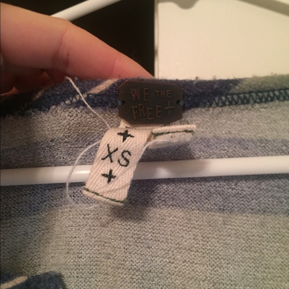 Free People sz XS sweater - Picture 2 of 2
