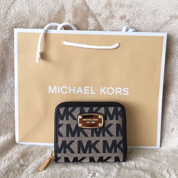mk wallet sale