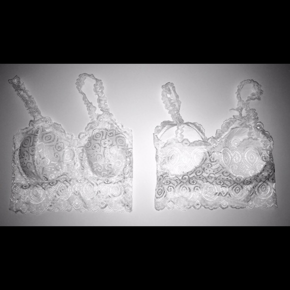 Lace bralettes - Picture 2 of 2