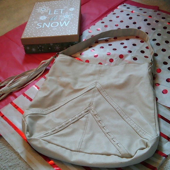 3 for $10/Beige hobo bag with fringe - Picture 2 of 3