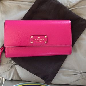 NWT large Kate Spade Wallet