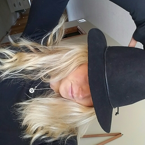 Black hat
