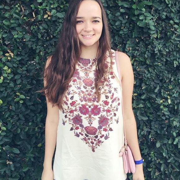 Meet your Posher, Cassie