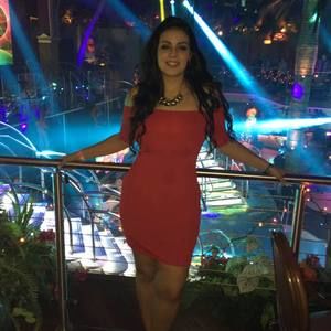 Meet your Posher, Nayra