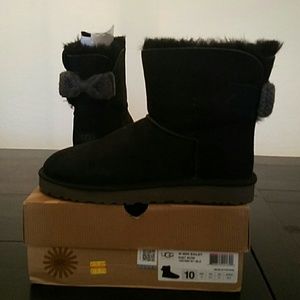 Authentic Ugg Mini Bailey Knit Bow Boots Size 10
