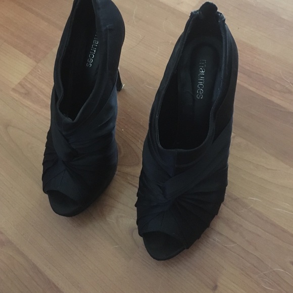 Maurice's black heels - Picture 2 of 3