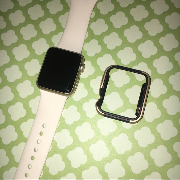 Apple Watch Sport in Gold