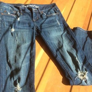 American Eagle "skinny 77" size 0 distressed