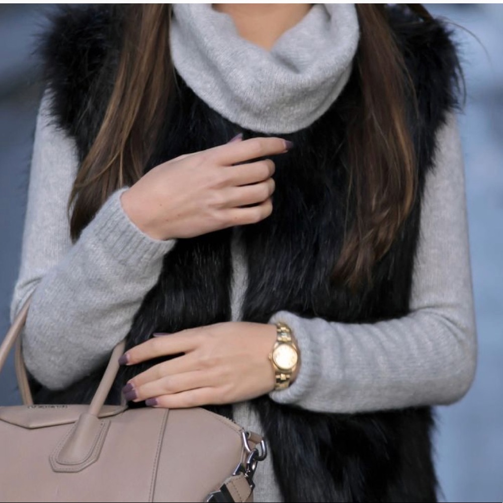 🔴Faux Fur vest