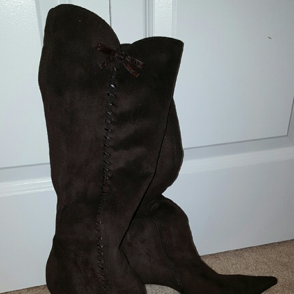 High heels boots by Jessica Simpson - Picture 2 of 4