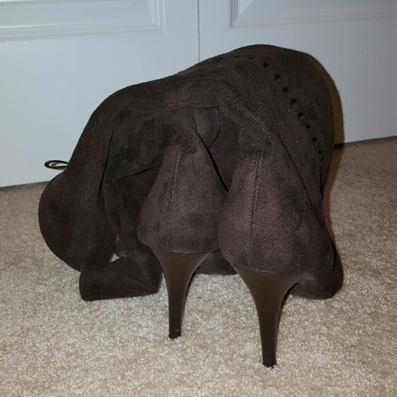 High heels boots by Jessica Simpson - Picture 4 of 4