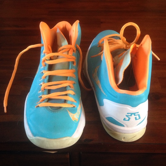 Boys Nike KD's . Size 4.5 youth