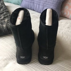 Black Authentic Classic Ugg Boots