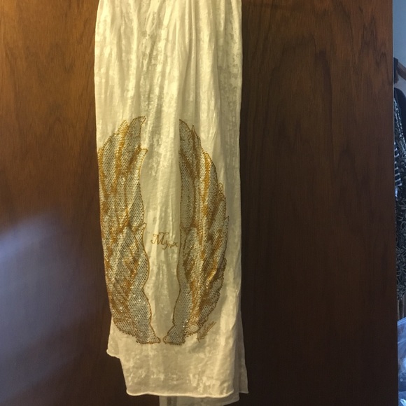 Mynx White And Gold Bedazzled Scarf
