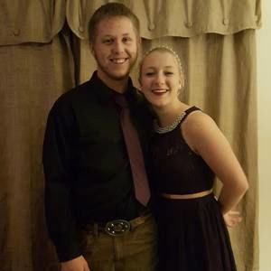 Meet your Posher, Hailey