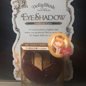 [brandnew]Dolly Wink Eyeshadow palette
4 colors
