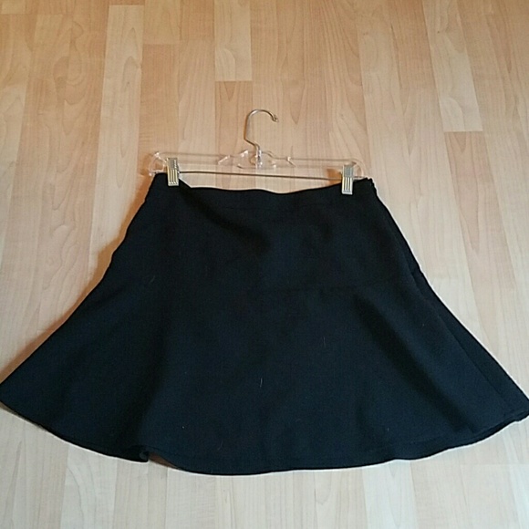 LOFT black skirt