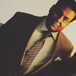 Meet your Posher, Syed