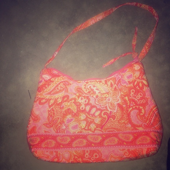 🎉🎉LAST CHANCE Vera Bradley purse🎉🎉