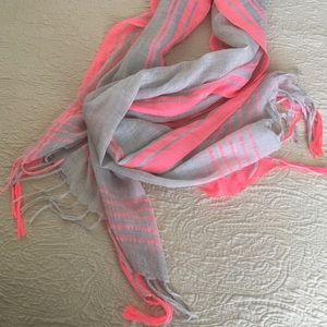 Linen neon pink and grey scarf
