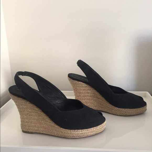 Slingback stylish Steve Madden sandals