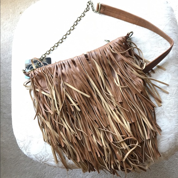 STEVE MADDEN FRINGE SIDE BAG