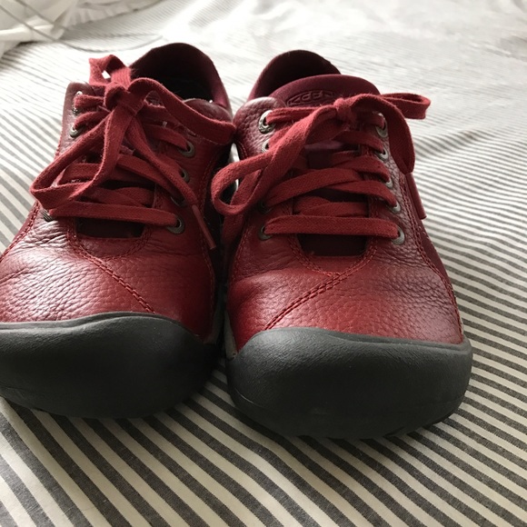 Keen's women's shoes