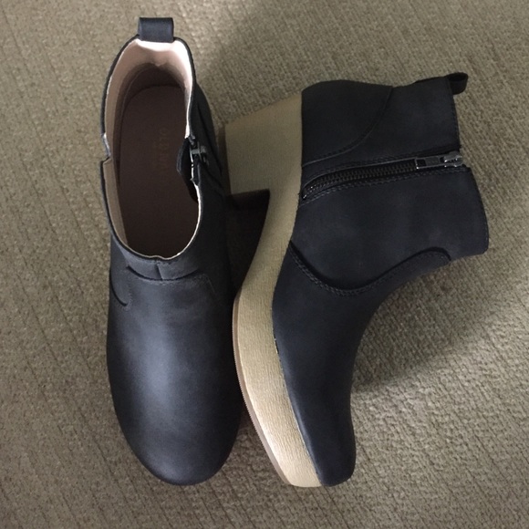 ⚡️FLASH SALE⚡️NEW Old Navy Clogs