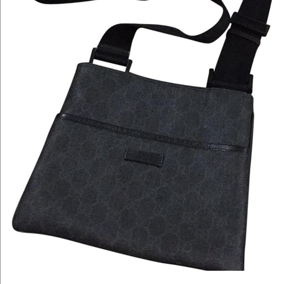 Gucci cross body