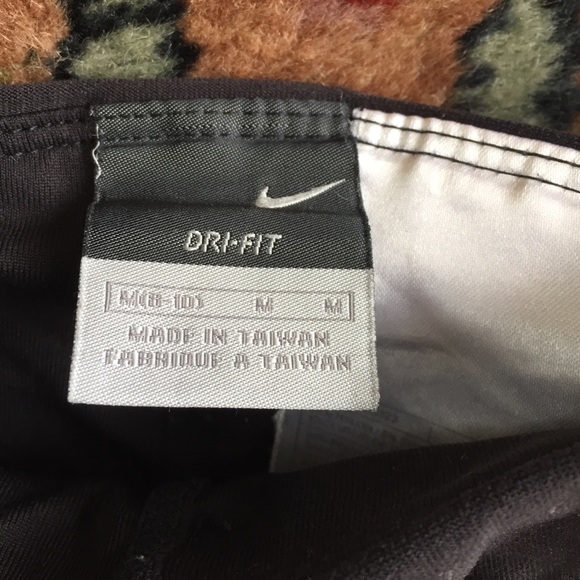 Nike Workout Shorts - Picture 4 of 4