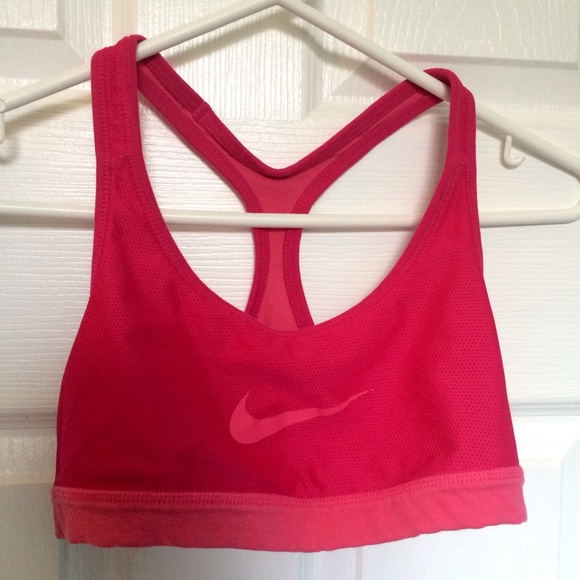 Reversible Pink Girls Nike Sports Bra