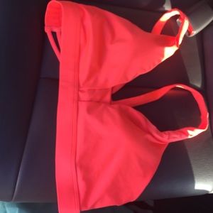 VS sports bra