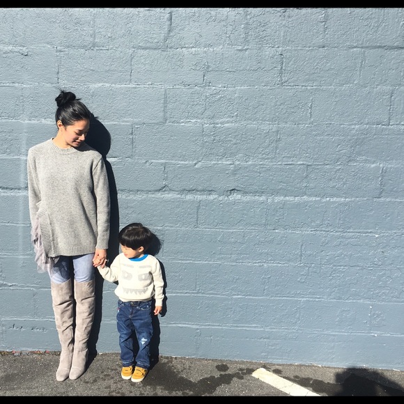 Meet your Posher, Jerrilyn π - Picture 2 of 2