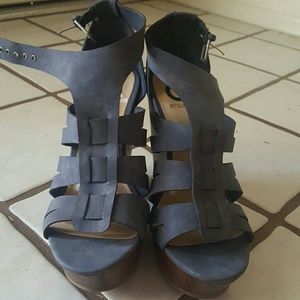 Guess heels