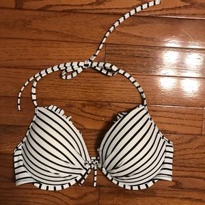 EUC VS Fabulous Push Up Ruch Halter Bikini Top