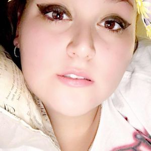 Meet your Posher, Alisa