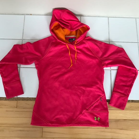 Under Armour Sweatshirt