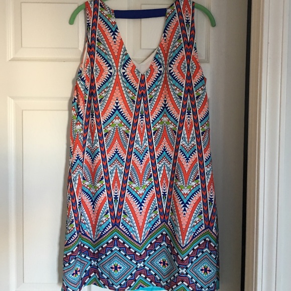 Boutique Dress. Size medium - Picture 2 of 2