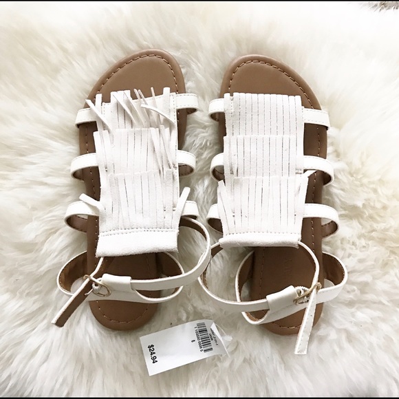 Old navy cream off white fringe sandal