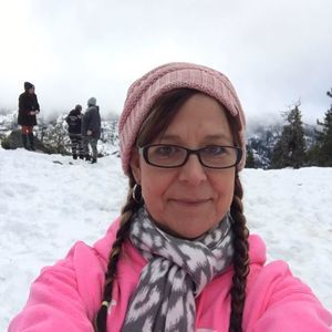 Meet your Posher, Andrea