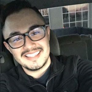 Meet your Posher, Raymundo