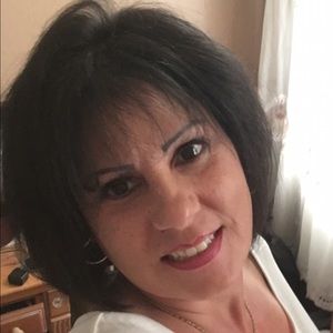 Meet your Posher, Joann