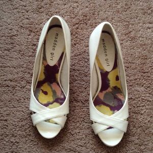 White madden girl shoes