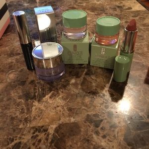 Clinique *travel size*