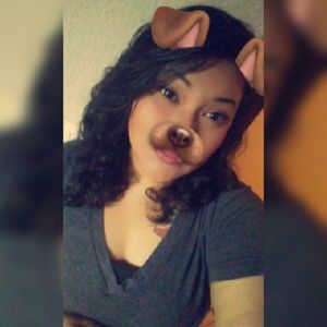 Meet your Posher, Leslie