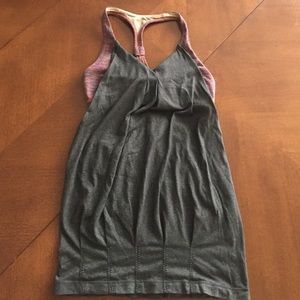 Lululemon size 6 tank top