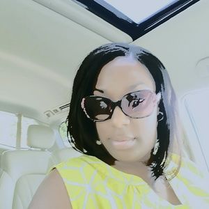 Meet your Posher, Kimberly