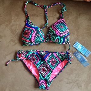 2 pc. Vibrant Bikini